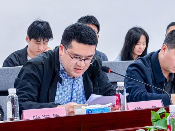 图5-陈虔主任.jpg
