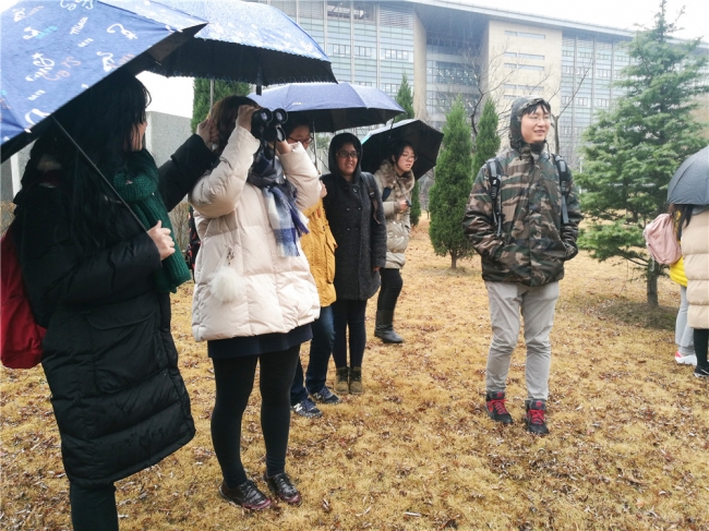 02何鑫老师指导观鸟 02何鑫老师指导观鸟