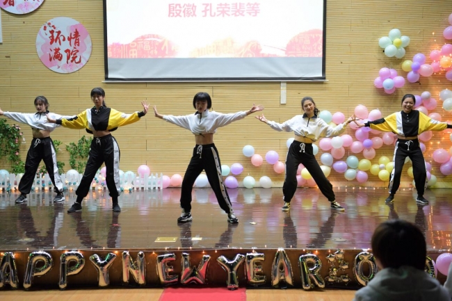 图片8 图片8